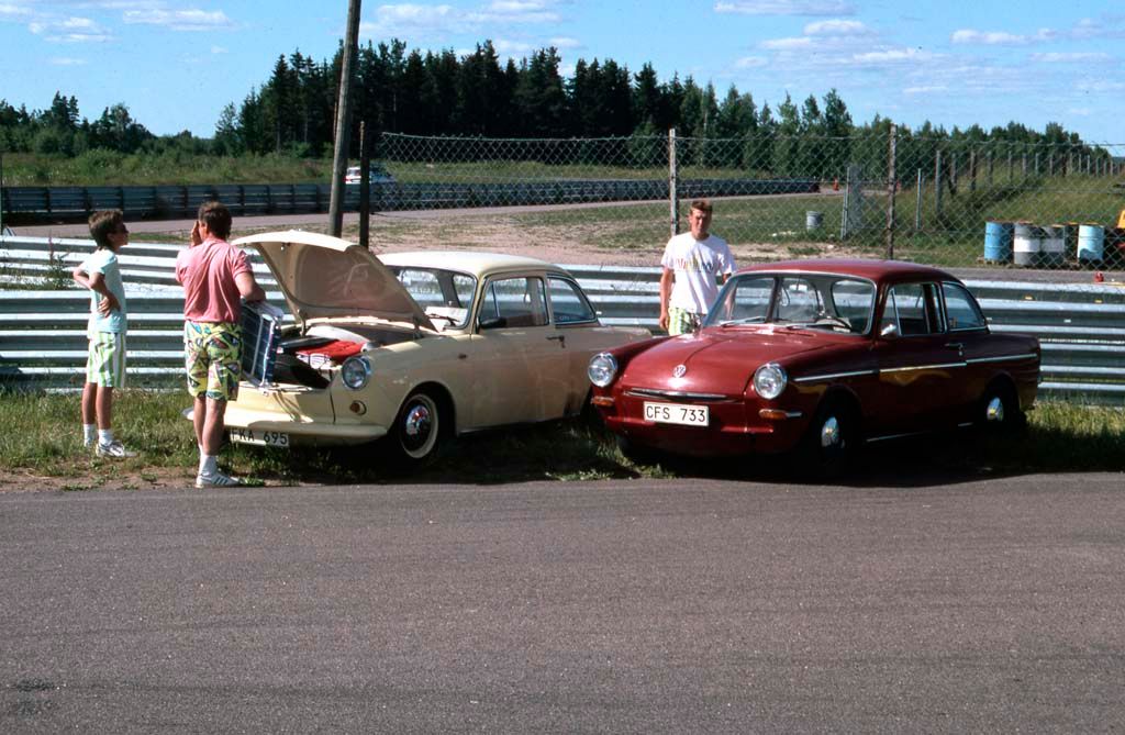 http://i1078.photobucket.com/albums/w485/a_millstream/09%20VW%201500S%201965_zpsl5jkpato.jpg
