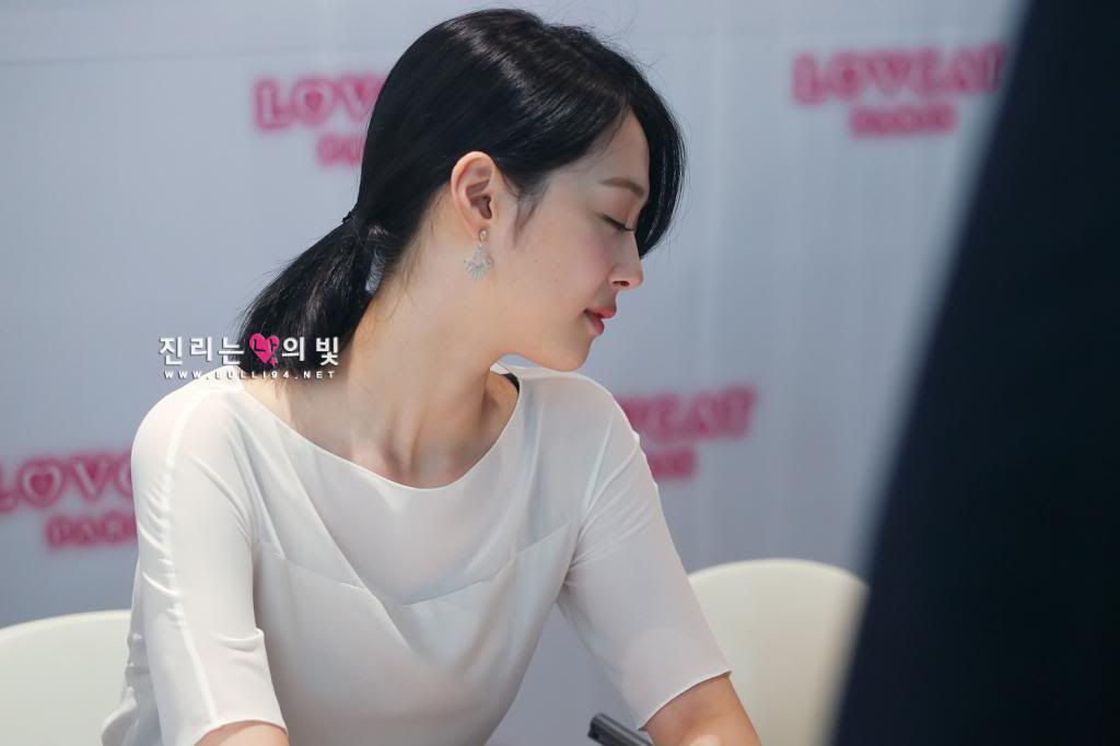  photo izkeWc1_zps5595adc8.jpg