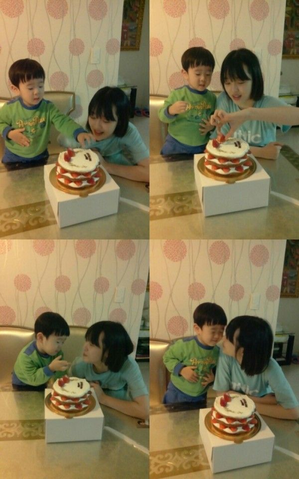  photo 20130329_sulli_birthday-600x960_zpsbe4561f2.jpg