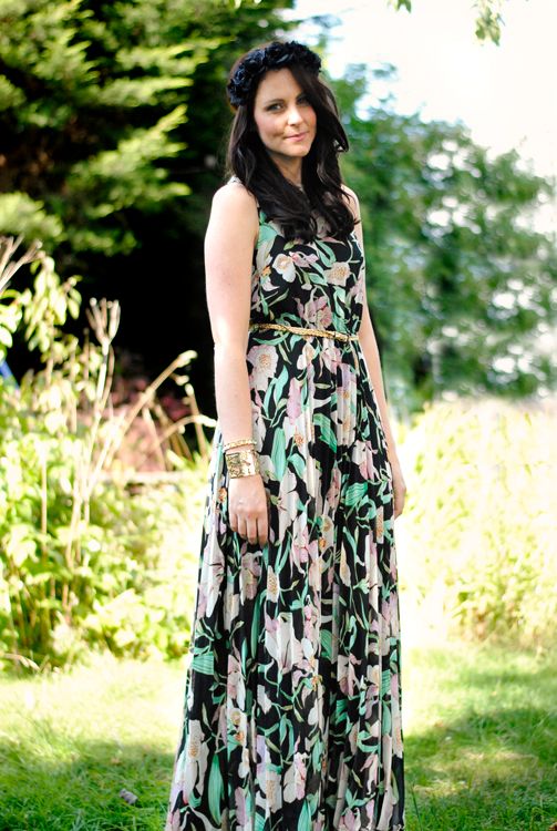  photo Aspire blogger challenge, Louche dress, blogger style challenge, floral crown, maxi dress, floral maxi dress, River island flatforms,  