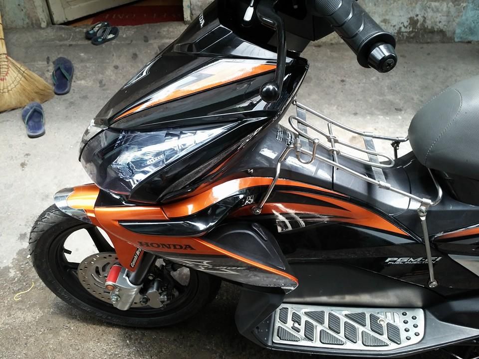 Air Blade Thái màu CAM ĐEN , đký 2k10 , biển số đẹp 880.99 - 3